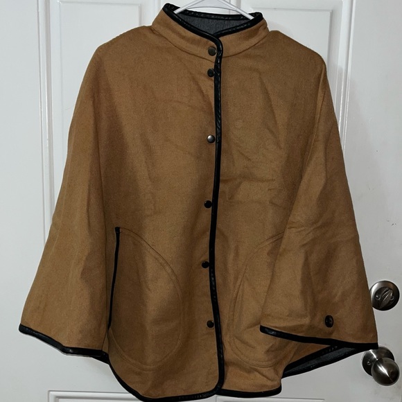 J. McLaughlin Sawyer Stand Collar Reversible Cape - Picture 2 of 6